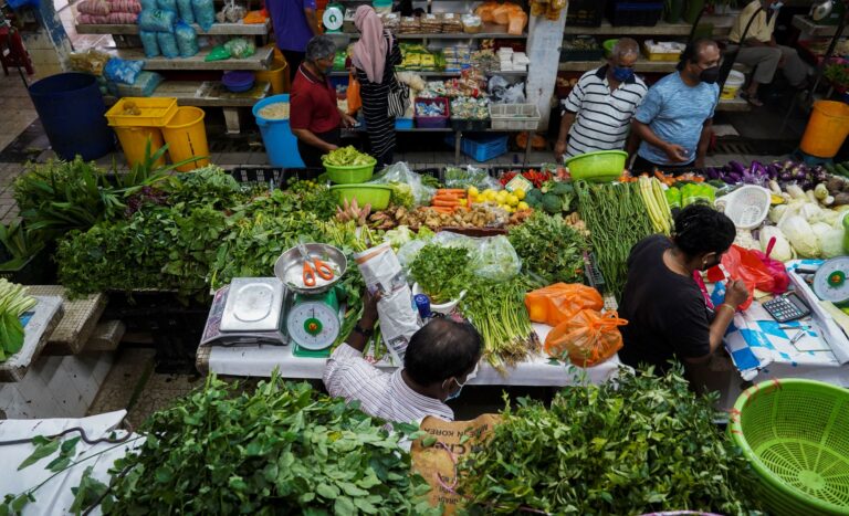 Inflasi Julai naik 4.4% tahun ke tahun, masih antara terendah di dunia