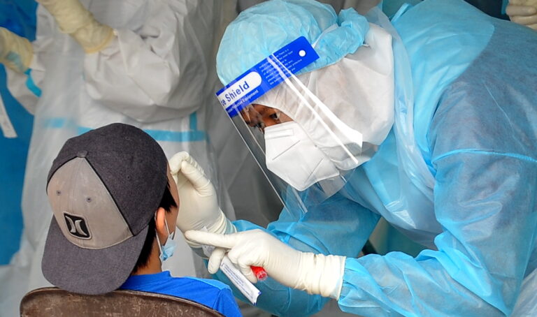 2,256 kes Covid-19 semalam, 3 kematian