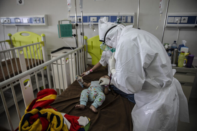 379 pesakit Covid-19 dirawat di hospital