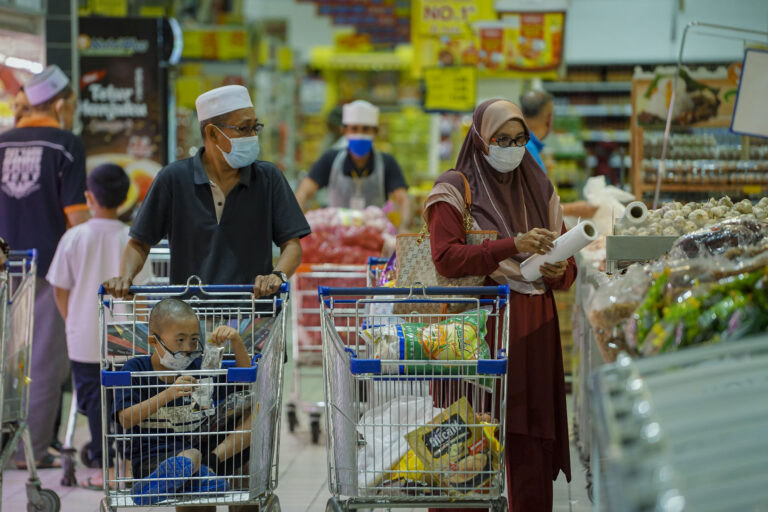90% harga barang makanan naik, inflasi 2022 meningkat kepada 3.3%