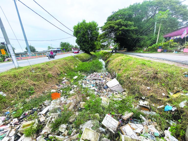 Terusan wan muhammad saman