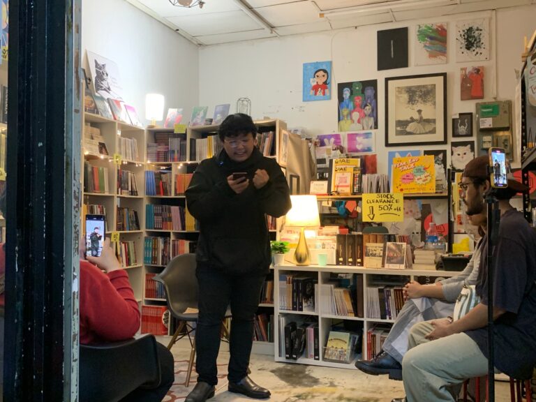 Puisi sebagai cerminan diri sendiri