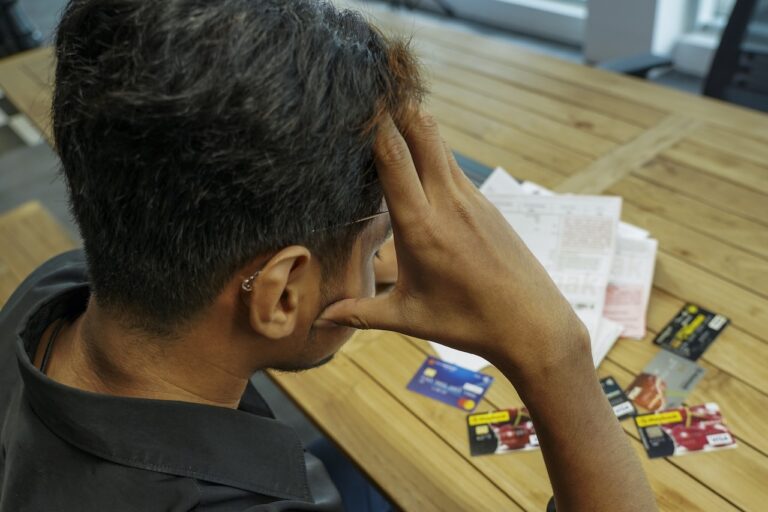 Gaji hampir RM4,000 tetapi masih tak cukup, salah ekonomi atau gaya hidup?