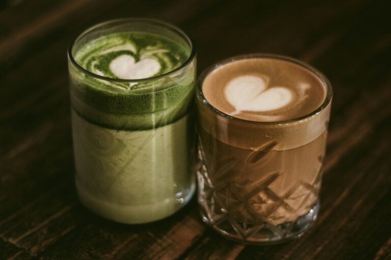 Manfaat matcha berbanding kopi yang ramai tak tahu
