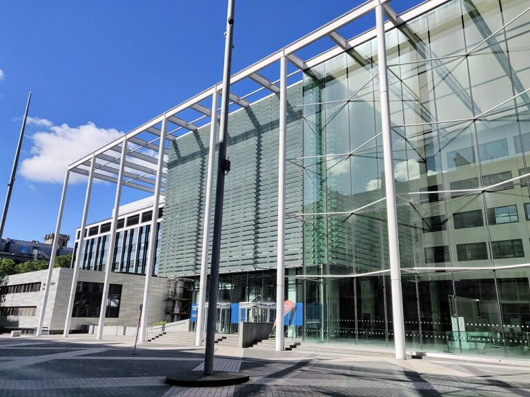 Imperial College London dinobatkan universiti terbaik UK, kedua peringkat dunia