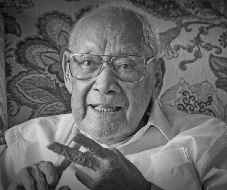 Tun Arshad Ayub, pelopor program antarabangsa untuk anak melayu