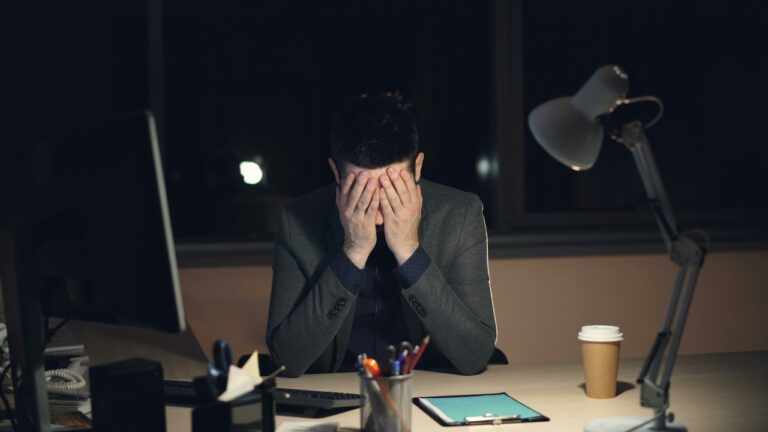 Ramai tak sedar, ini tanda anda sebenarnya sudah mula ‘burnout’